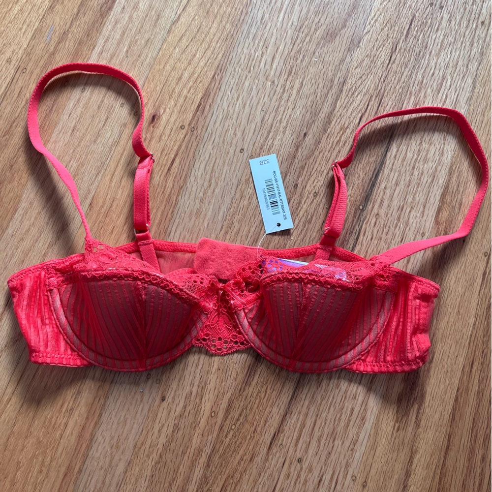 Adore Me Red Lacy Bra Size 32B